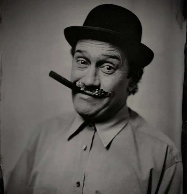 O regresso da revista à portuguesa / TNDM II