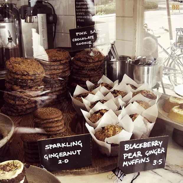 Vamos “brunchar’”? / West Juliett