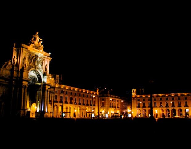 A máquina do tempo / Rewind Cities Lisbon