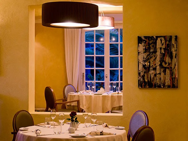 São Gabriel reabre com os interiores renovados