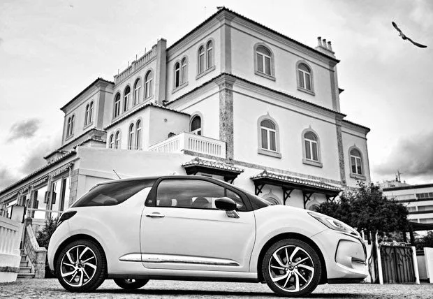 Sedução no feminino / DS3 Givenchy Le MakeUp