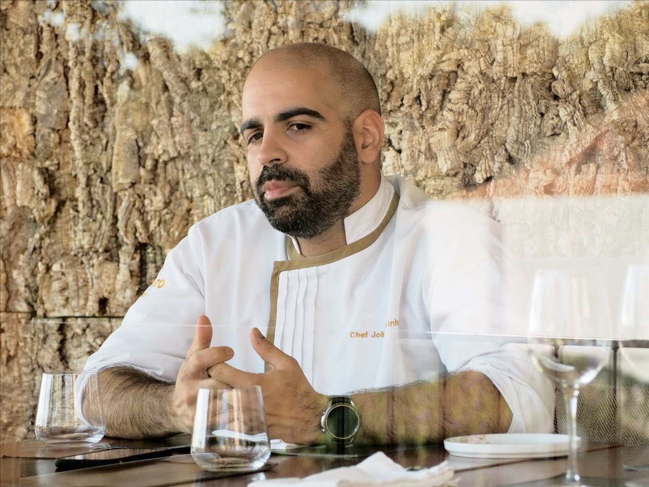 bacalhau d’assinatura • Chef João Figueirinhas: “Quero que as pessoas se lembrem da nossa tradição, daí também o chamar bacalhau cozido com todos”